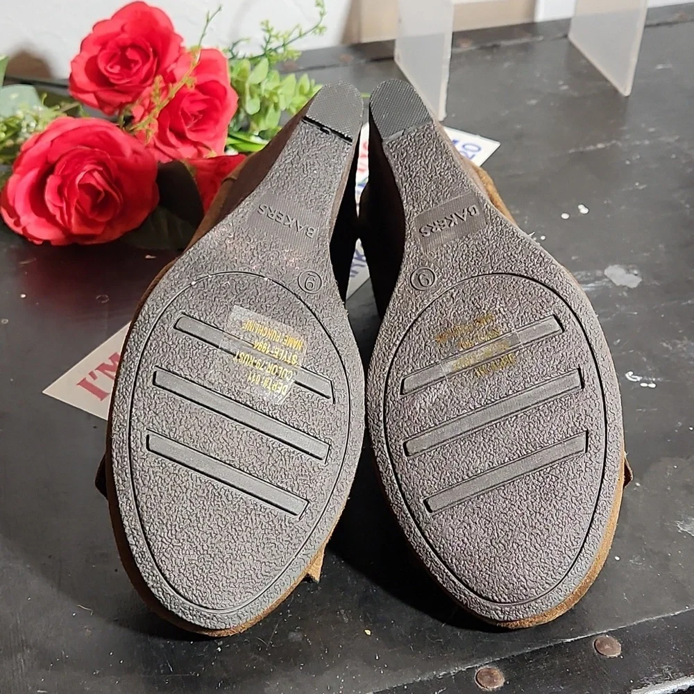 BAKERS Moccasin Wedge Heel Faux Suede Brown 9B